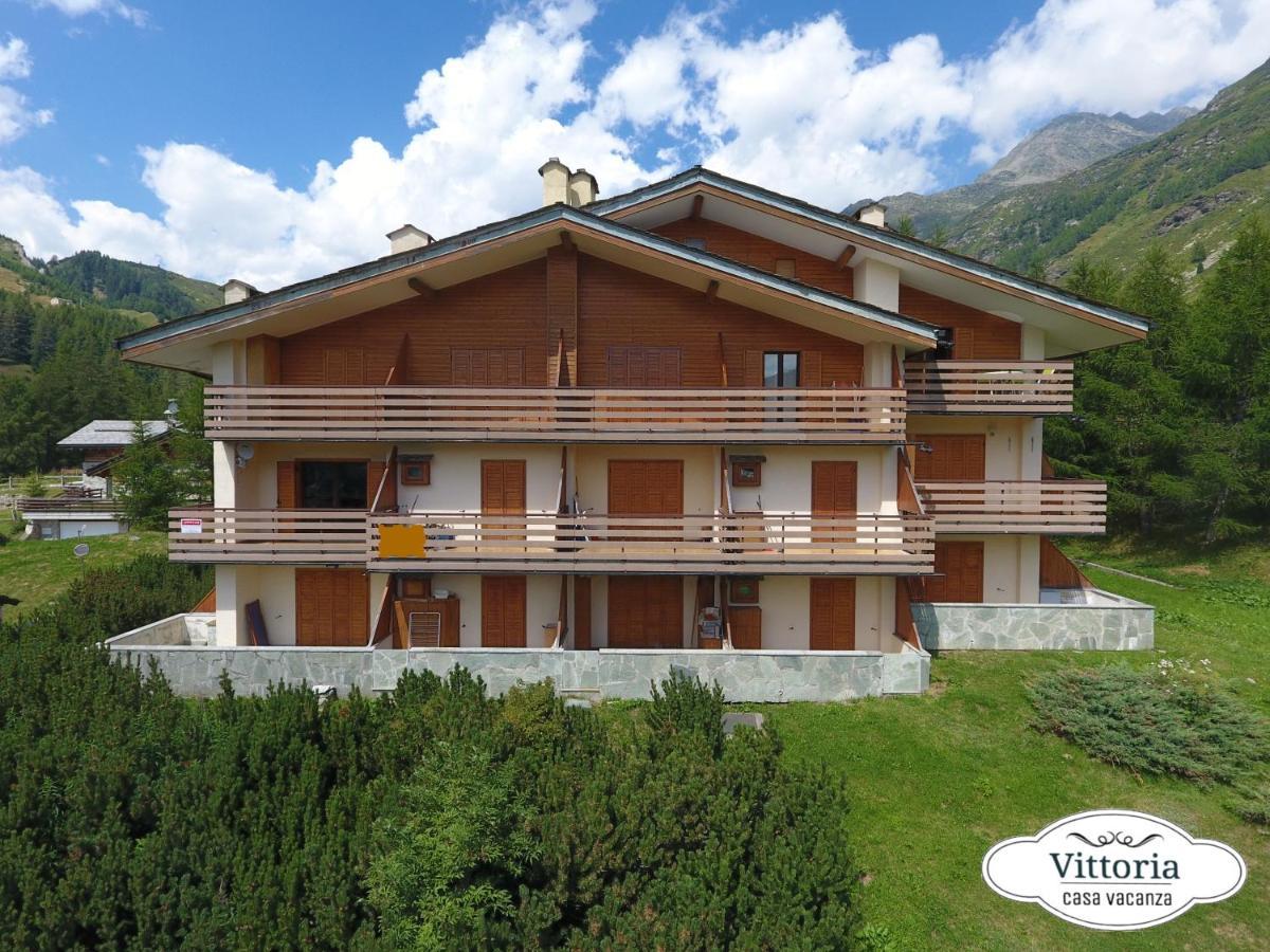 Vittoria Casa Vacanza Madesimo Exterior photo